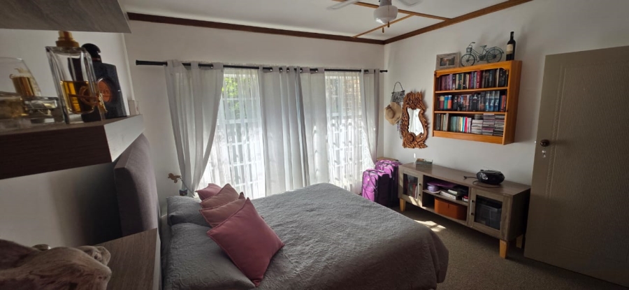 5 Bedroom Property for Sale in Wilkoppies North West